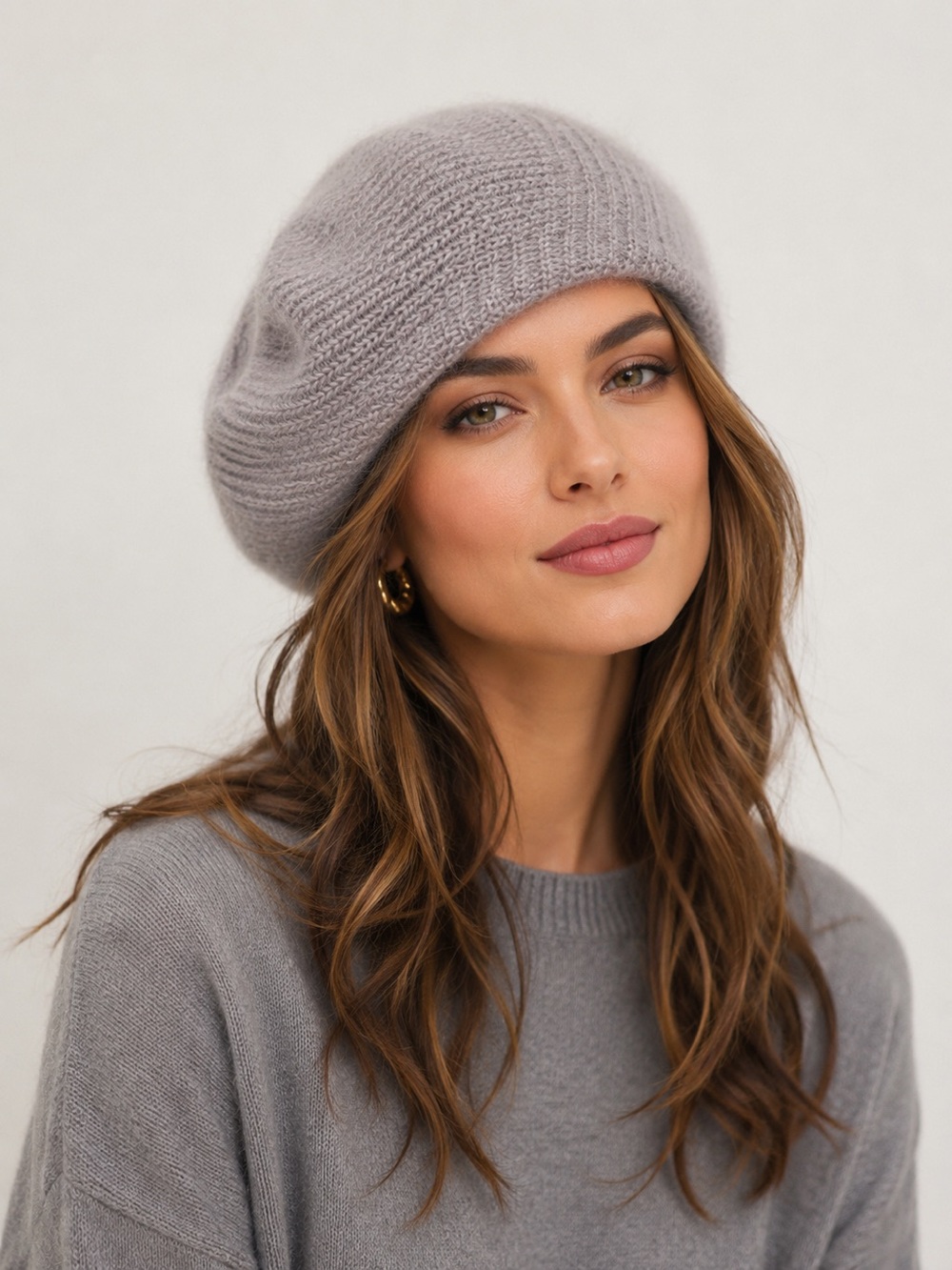 Aris Vintage Soft Gray Angora Wool Blend Ribbed Knit Beret OSFM